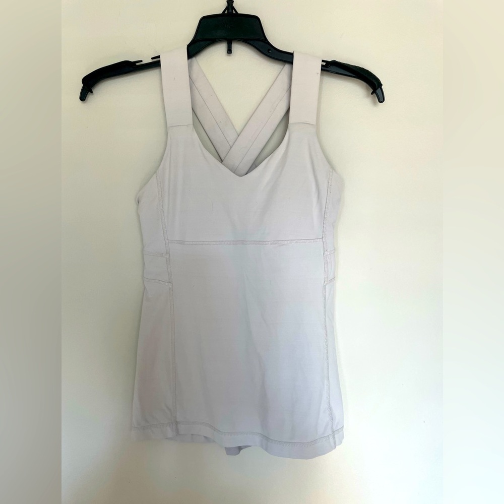 Lululemon tank